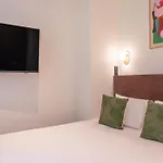 Le Lampika Hotel