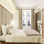 Le Lampika Hotel 4*
