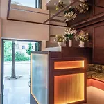 Le Lampika Hotel