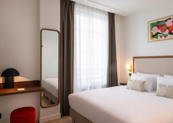 호텔 Le Lampika 4*