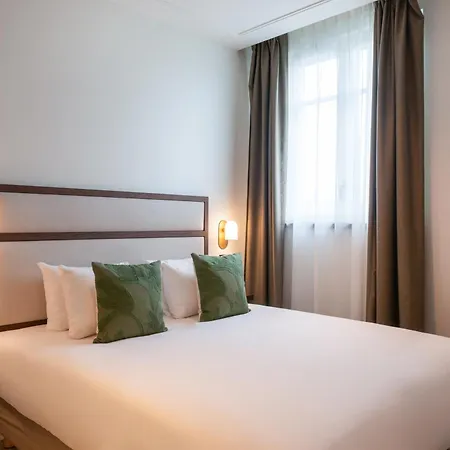 Le Lampika Hotel