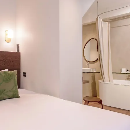 Le Lampika 4* París