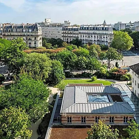 Le Lampika Hotel 4*