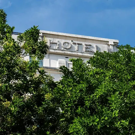 Hotel Le Lampika 4*