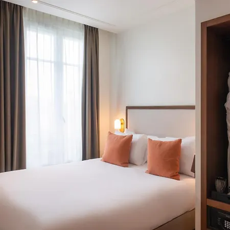 Le Lampika Hotel Paris