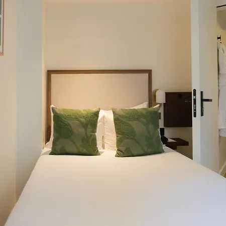 Hotel Le Lampika Paris