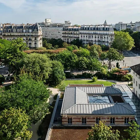 Le Lampika Hotel 4*