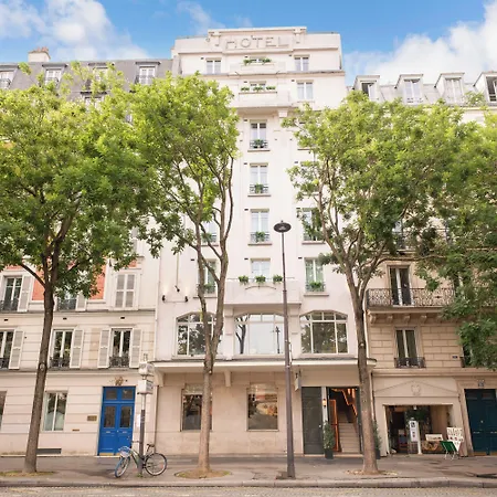 Le Lampika Hotel